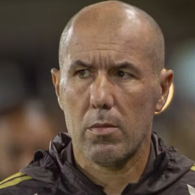 Leonardo Jardim admite vergonha após goleada do Flamengo e critica postura da equipe