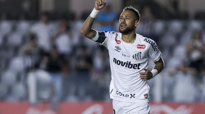Neymar tira satisfação com torcida e rebate: “Sou mimado? Estou dando a vida irmão”