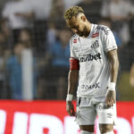 Neymar se pronuncia sobre gesto polêmico em derrota do Santos para o Fluminense
