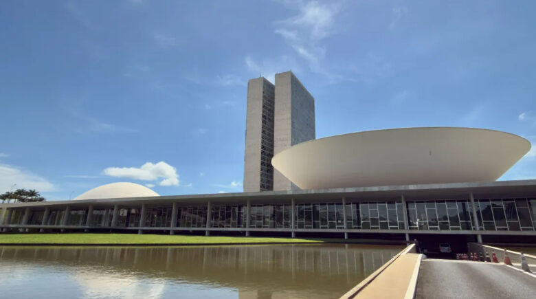 Eleições 2026: Janela partidária acaba nesta sexta-feira (03)