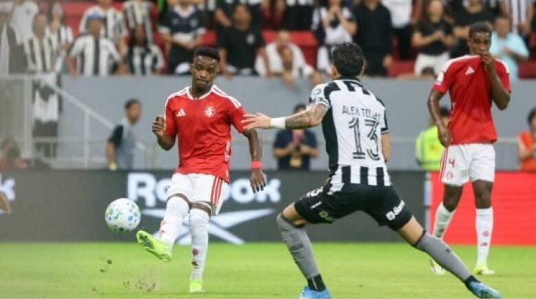 Botafogo e Internacional empatam em rodada do Brasileirão no Mané Garrincha