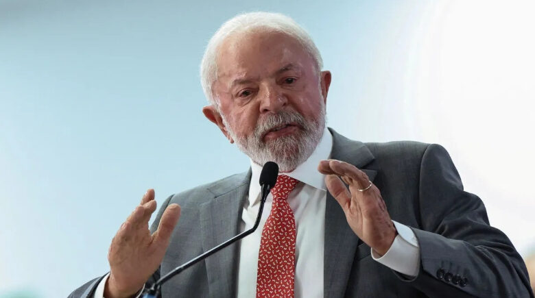 Vamos ter que colocar alguém na cadeia, diz presidente Lula sobre alta do diesel