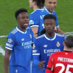 Uefa suspende Prestianni por seis jogos após caso de racismo contra Vini Jr