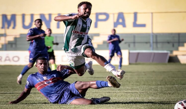 Piauí derrotou Altos e o Fluminense empatou em Fortaleza