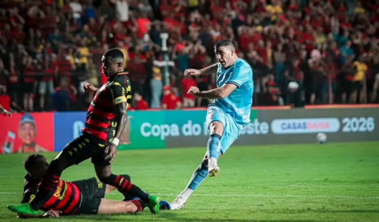Fortaleza e Vitória venceram em Recife e Natal e vão decidir a Copa do Nordeste