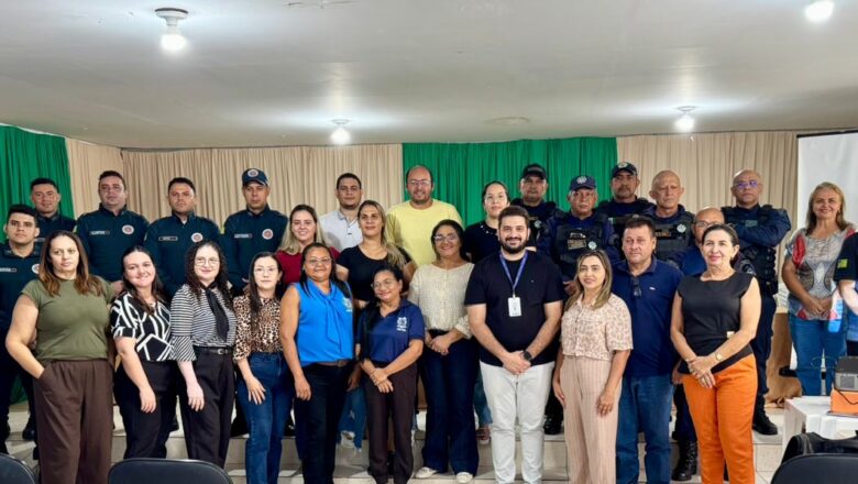 SIA leva capacitação em inteligência artificial aos municípios para prevenir riscos sociais e reforçar a permanência escolar no Piauí