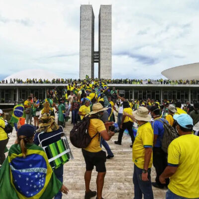52% dos brasileiros são contra reduzir penas de condenados no 8 de janeiro