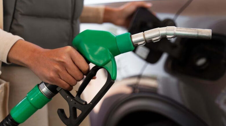 Governo confirma proposta de gasolina com 32% de etanol; especialistas alertam para cuidados