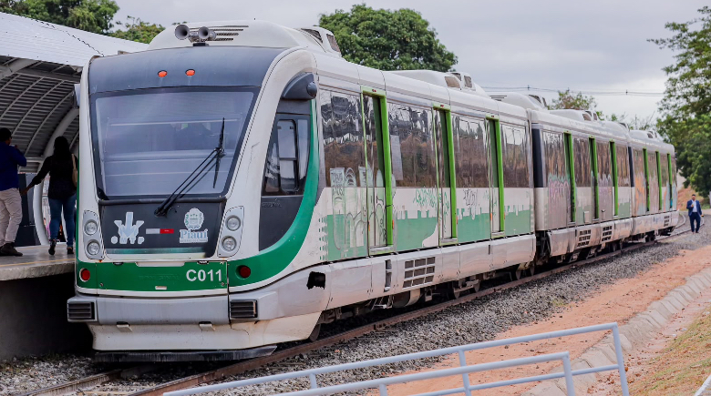 Governador sanciona lei que autoriza R$ 395 milhões para expansão sistema metroviário