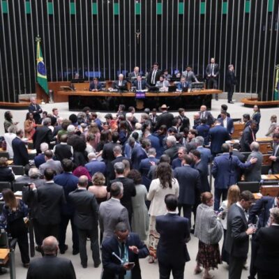 Câmara aprova PEC que amplia imunidade tributária para entidades religiosas