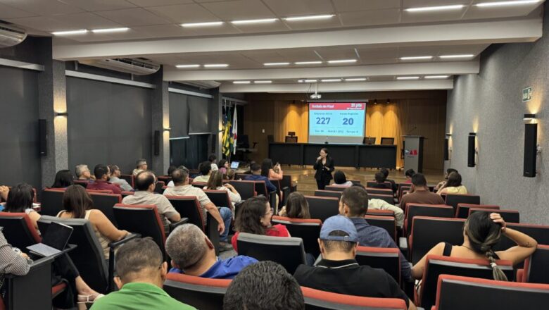 Pacto pela Economia: Seplan reúne prefeitos e equipes de 12 municípios para discutir desenvolvimento econômico local