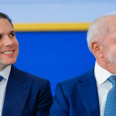 Lula e Motta devem se encontrar na segunda-feira (25) para discutir fim da escala 6×1