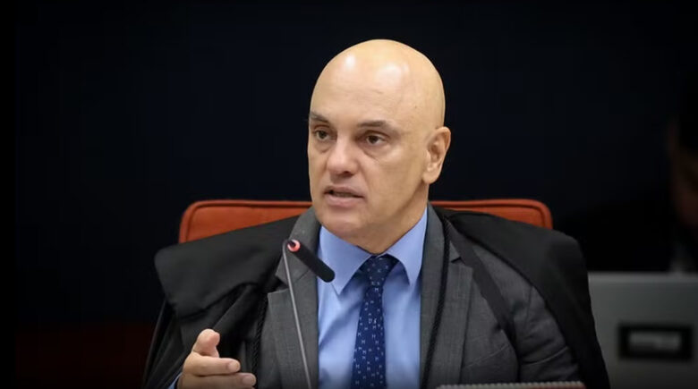 Moraes denuncia ‘sistema de impunidade’ e quer barrar soltura de parlamentares por assembleias