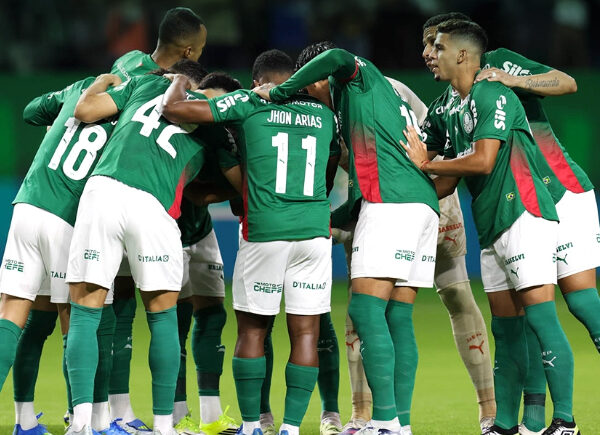 Palmeiras tem gol anulado e fica no empate com o Santos pelo Brasileirão