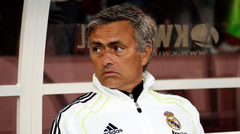 Real Madrid avança negociação por José Mourinho e Benfica já busca novo treinador