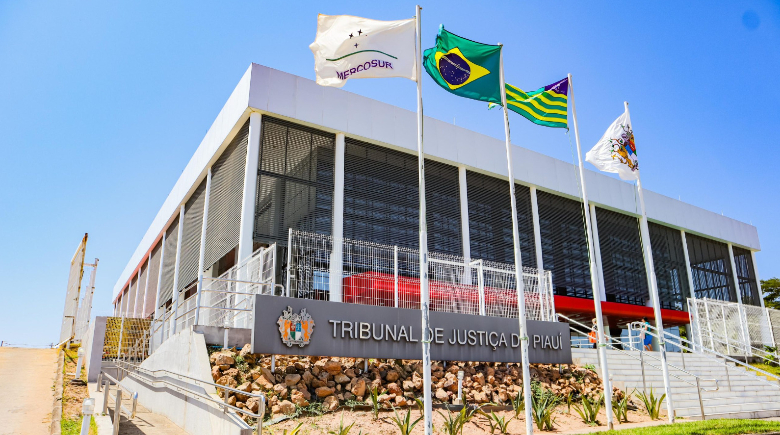 Justiça condena homem a mais de 14 anos por matar rival de facção a tiros em Teresina