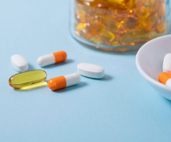 Colágeno em cápsulas, pó e gummies: moda ou necessidade?