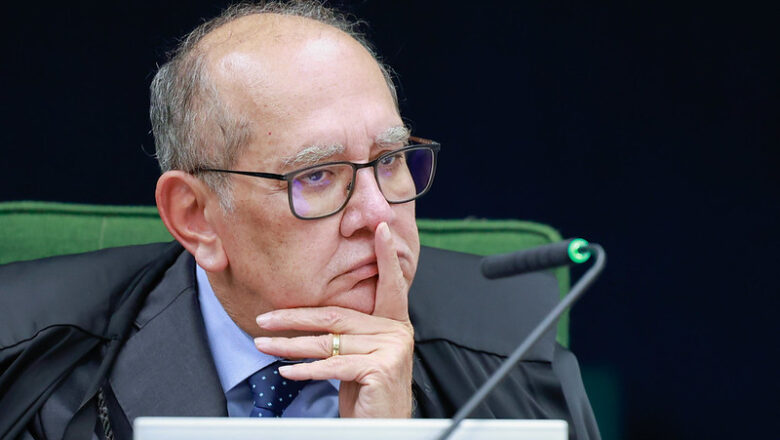 Gilmar diz que Mendonça comete ‘erro crasso’ em Vorcaro