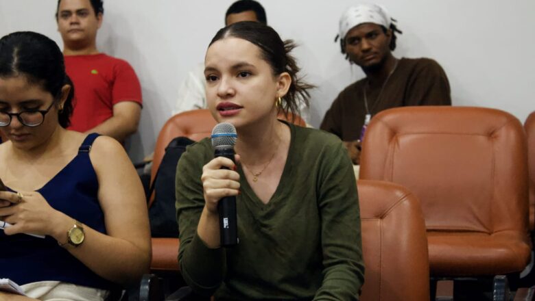 Estudante de Jornalismo da Uespi é selecionada para imersão nas atividades da Câmara dos Deputados em Brasília