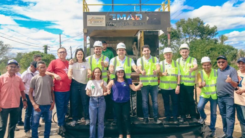 Governador vistoria obras de recuperação da PI-239 entre Arraial e Cajazeiras do Piauí e reforça benefícios para região
