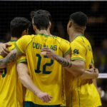 Brasil vira sobre a Argentina e segue invicto na Liga das Nações de vôlei