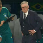 Davide Ancelotti esclarece gesto durante entrada de Neymar e nega relação com substituição
