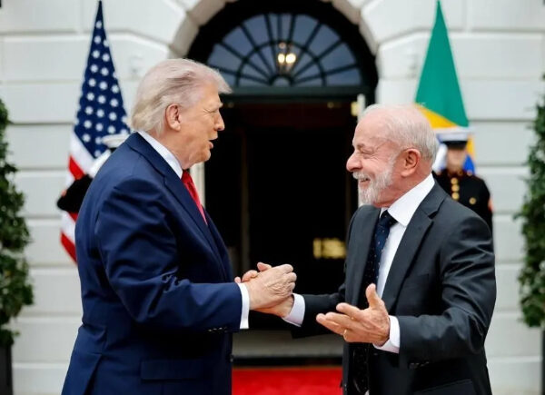 Tarifaço dos EUA: reuniões técnicas vão definir possível encontro entre Lula e Trump no G7