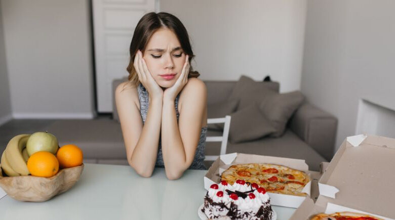 Os três alimentos que pioram as dores de cabeça e você nem desconfia; confira