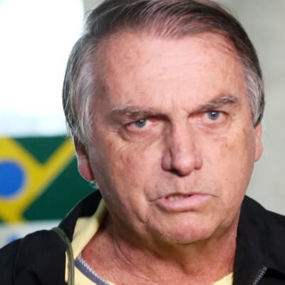 Bolsonaro depõe nesta terça (23) sobre arma apreendida com militar em blitz