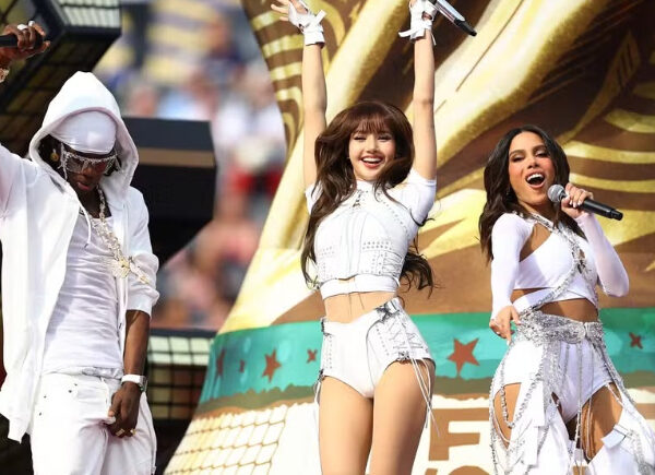 Anitta brilha na abertura da Copa do Mundo nos Estados Unidos