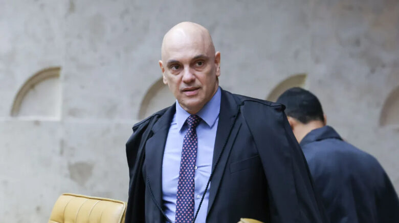 Prisão domiciliar de Bolsonaro: PGR decide após apreensão de arma e Moraes terá parecer final