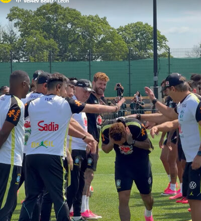 Neymar se junta ao grupo no penúltimo treino antes do jogo duelo contra o Haiti
