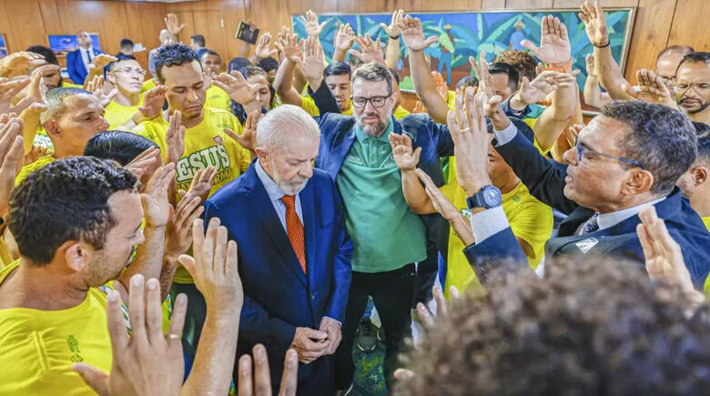 Partido dos Trabalhadores divulga carta a evangélicos e diz que Lula sempre apoiou igrejas
