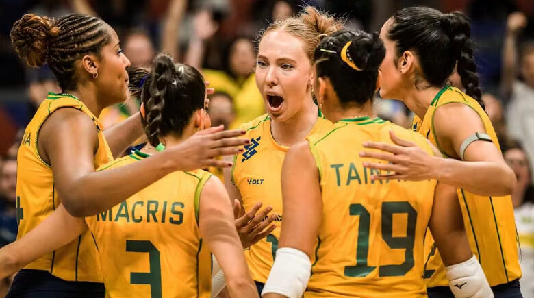 Seleção feminina de vôlei entra em quadra sem técnico e capitã; veja o que está em jogo