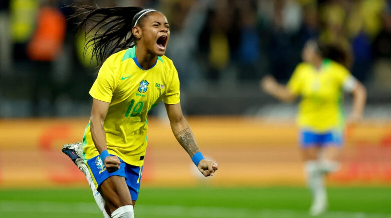 Seleção Brasileira Feminina vence os Estados Unidos de virada em amistoso