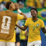 Brasil bate a Escócia por 3 a 0 e avança para a próxima fase da Copa do Mundo