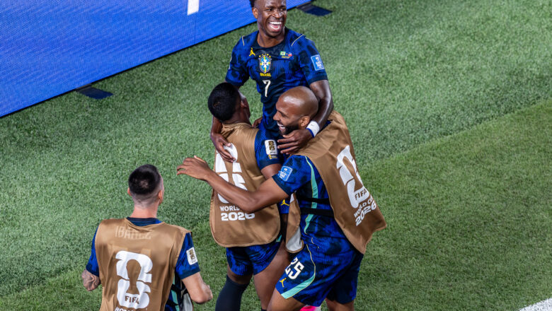 Brasil vence Haiti por 3 a 0 e assume liderança do grupo C na Copa do Mundo