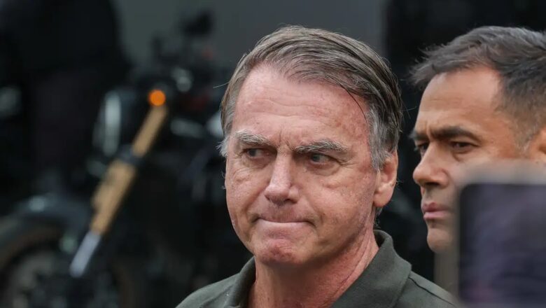 Após carta, PT pede revogação de domiciliar de Jair Bolsonaro