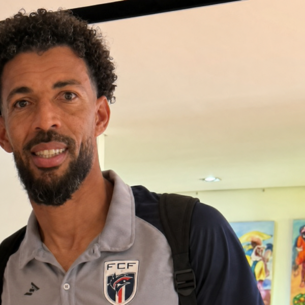 Presidente do Colo-Colo, do Chile, diz que acertou com o goleiro Vozinha