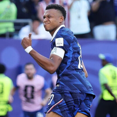 Mbappé ultrapassa Messi e se torna maior artilheiro da história das Copas