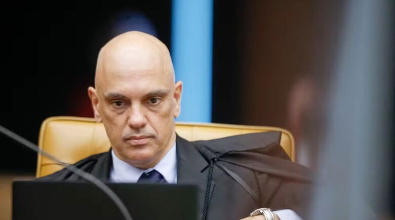 Alexandre de Moraes assume STF hoje em rodízio com Edson Fachin