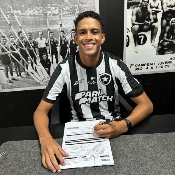 Comercial contrata meia ex-botafogo para disputa da Série B do Piauiense