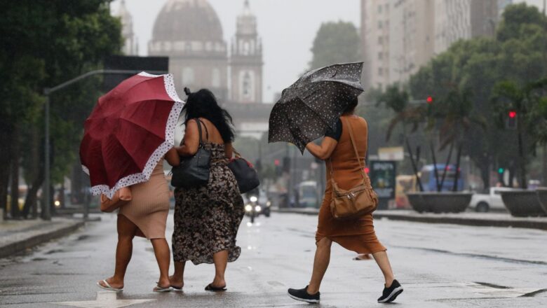 Temporais afetam quase 95 mil pessoas no RS