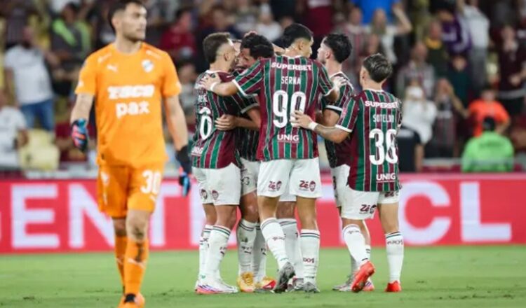 Fluminense bate Platense e se aproxima da semi da Libertadores
