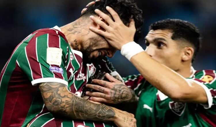 Fluminense segue no G-4 e afunda o Vasco no Z-4