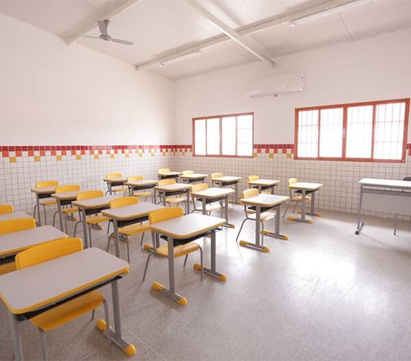 Justiça proíbe Teresina de exigir laudos e obriga ações inclusivas nas escolas
