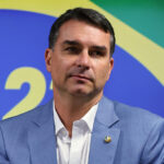 Flávio Bolsonaro acusa Lula de ‘estelionato’ após MP que proíbe bets no País