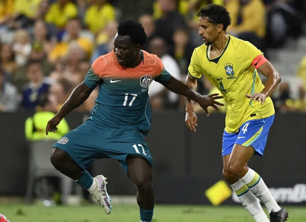 Seleção marca no último lance com Rayan e fica só no 1 a 1 com Austrália