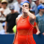 Tenista Sabalenka reclama de ‘cheiro de maconha’ e interrompe jogo no US Open