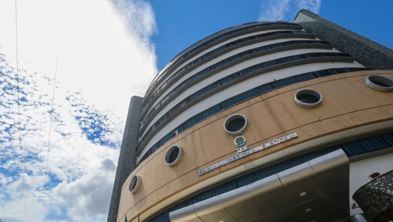 TRE-PI intensifica preparação de equipes para as Eleições 2026